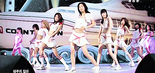 Girls Generation Into The New World gif.gif